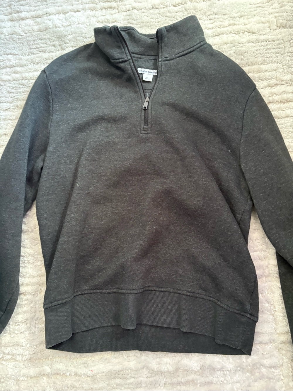 Amazon Essentials Men's Half-Zip Pullover Sweater - Charcoal Gray
